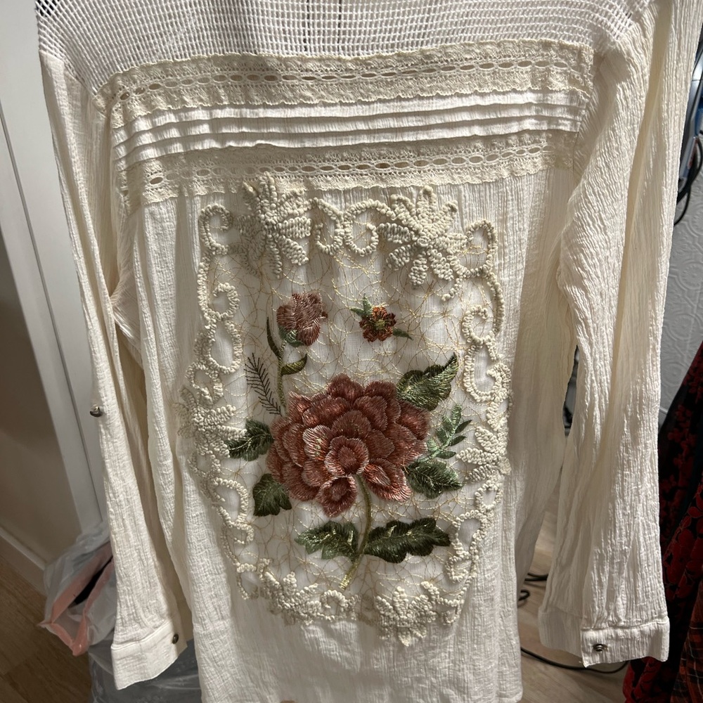 Arata selling journey long sleeve top off-white